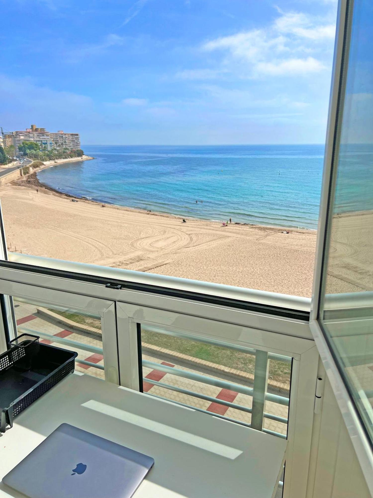 Apartament Atico Frente Al Mar 2 Terrazas Barbacoa Y Parking Sujeto A Disponibilidad El Campello Zewnętrze zdjęcie